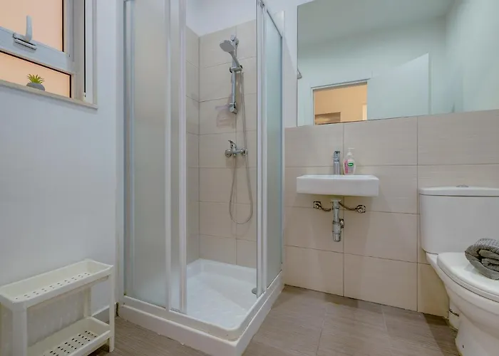 Contemporary Retreat In Prime Area Sliema