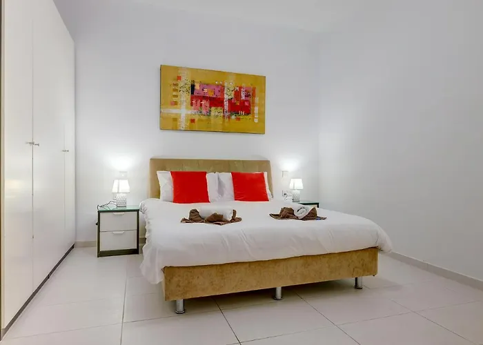 Contemporary Retreat In Prime Area * Sliema