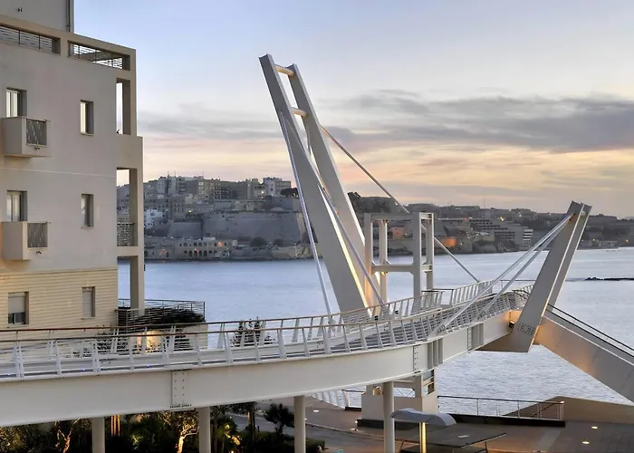 Contemporary Retreat In Prime Area * Sliema