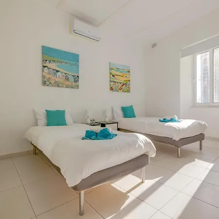 Contemporary Retreat In Prime Area Apartamento